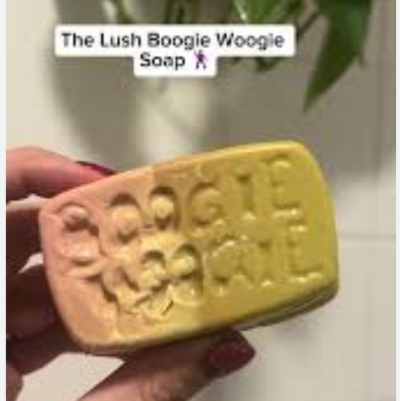 🌟🧚‍♀️LUSH Boogie Woogie 2023 DISCONTINUED Holiday Soap NWT - Picture 4 of 6
